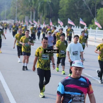 Runner Photo 7172298