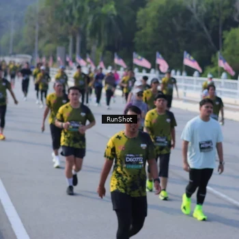 Runner Photo 7172311