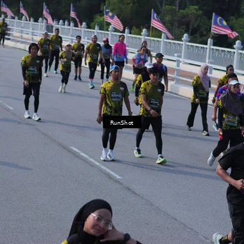 Runner Photo 7172350