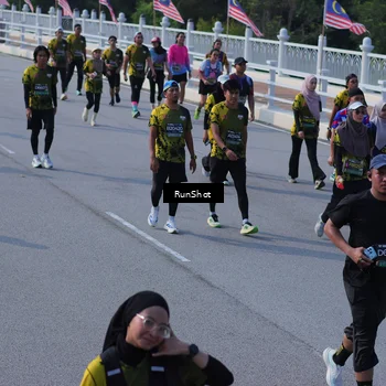 Runner Photo 7172351