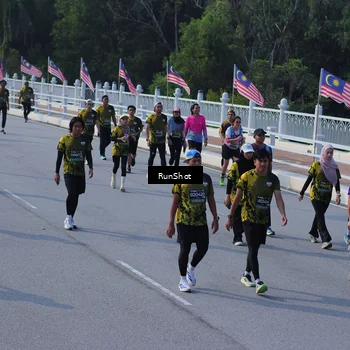 Runner Photo 7172356