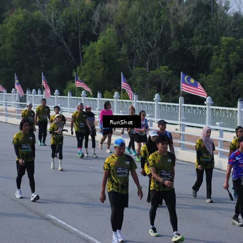 Runner Photo 7172364