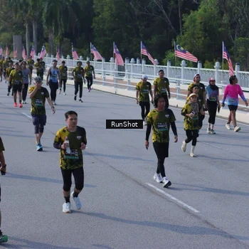 Runner Photo 7172377