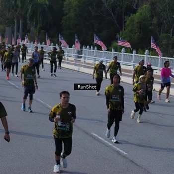 Runner Photo 7172380