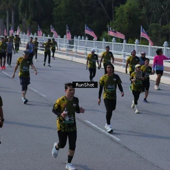 Runner Photo 7172382