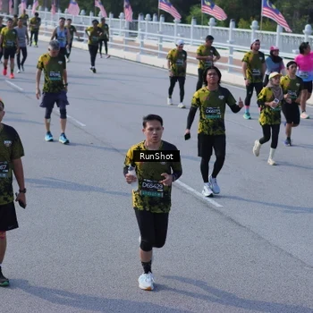 Runner Photo 7172388