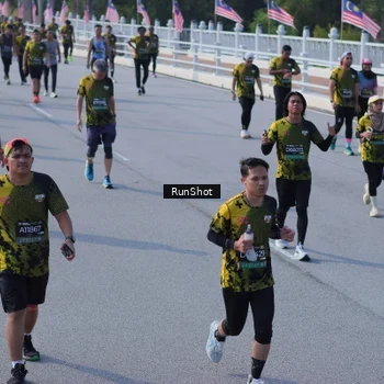 Runner Photo 7172393