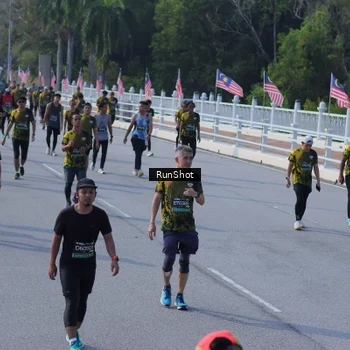 Runner Photo 7172419