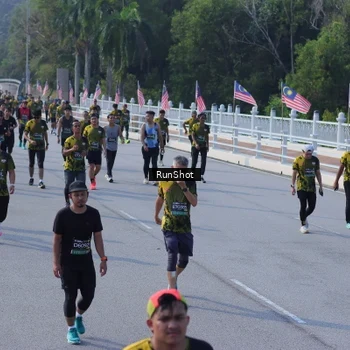 Runner Photo 7172420