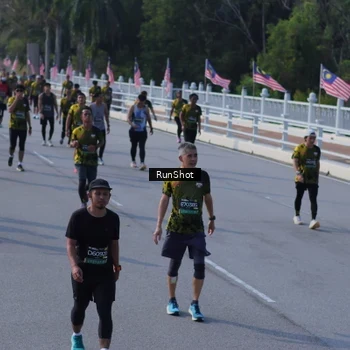 Runner Photo 7172439