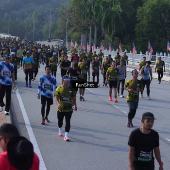 Runner Photo 7172451