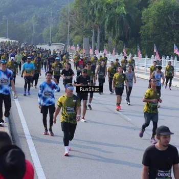 Runner Photo 7172452