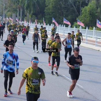 Runner Photo 7172525