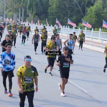 Runner Photo 7172528