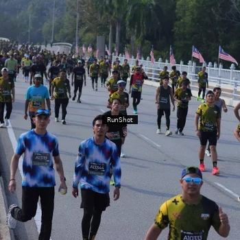 Runner Photo 7172554