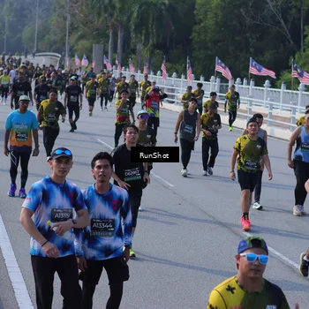 Runner Photo 7172591
