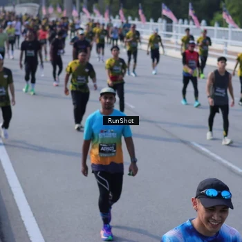 Runner Photo 7172674