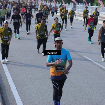 Runner Photo 7172740