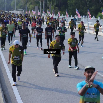 Runner Photo 7172758