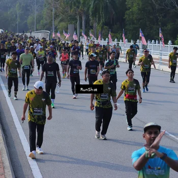 Runner Photo 7172759