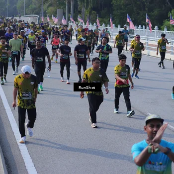Runner Photo 7172819