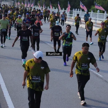 Runner Photo 7172926
