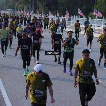 Runner Photo 7172929