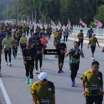 Runner Photo 7172946
