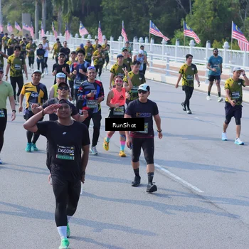 Runner Photo 7173078