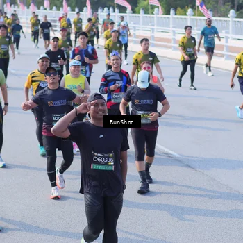 Runner Photo 7173111