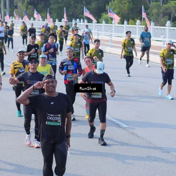Runner Photo 7173113