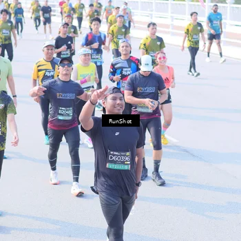 Runner Photo 7173115