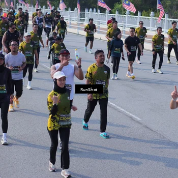 Runner Photo 7173566