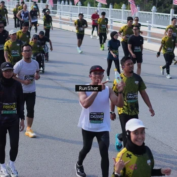 Runner Photo 7173593