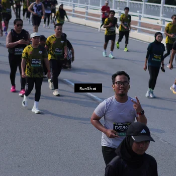 Runner Photo 7173698