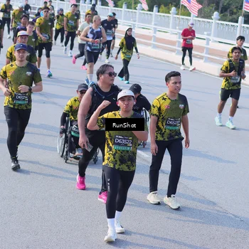 Runner Photo 7173752