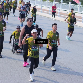 Runner Photo 7173785
