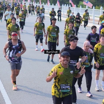 Runner Photo 7173872