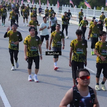 Runner Photo 7173937