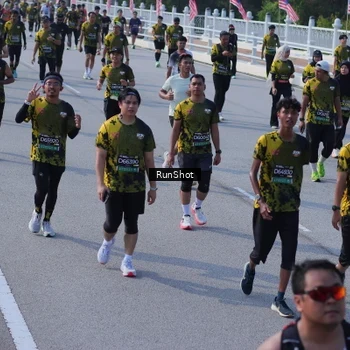 Runner Photo 7173938