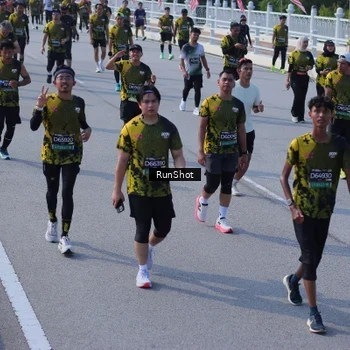 Runner Photo 7173941