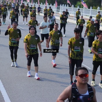 Runner Photo 7173942