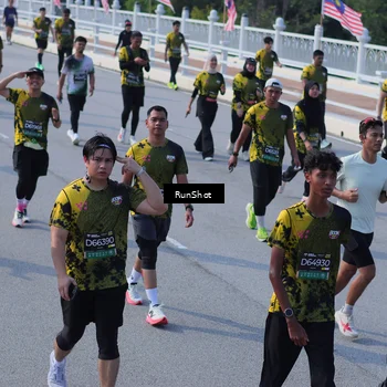 Runner Photo 7173996