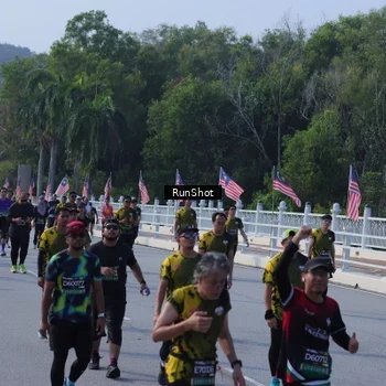 Runner Photo 7174126