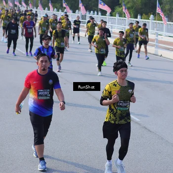 Runner Photo 7175793
