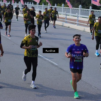Runner Photo 7175805