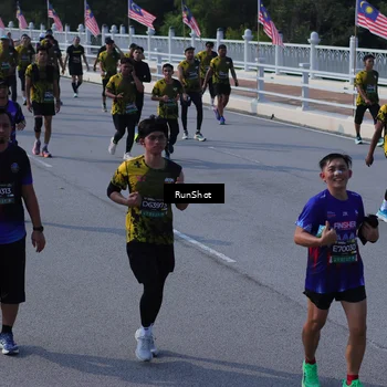 Runner Photo 7175812