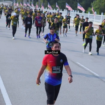 Runner Photo 7175848