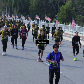 Runner Photo 7175859