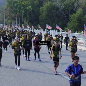 Runner Photo 7175865